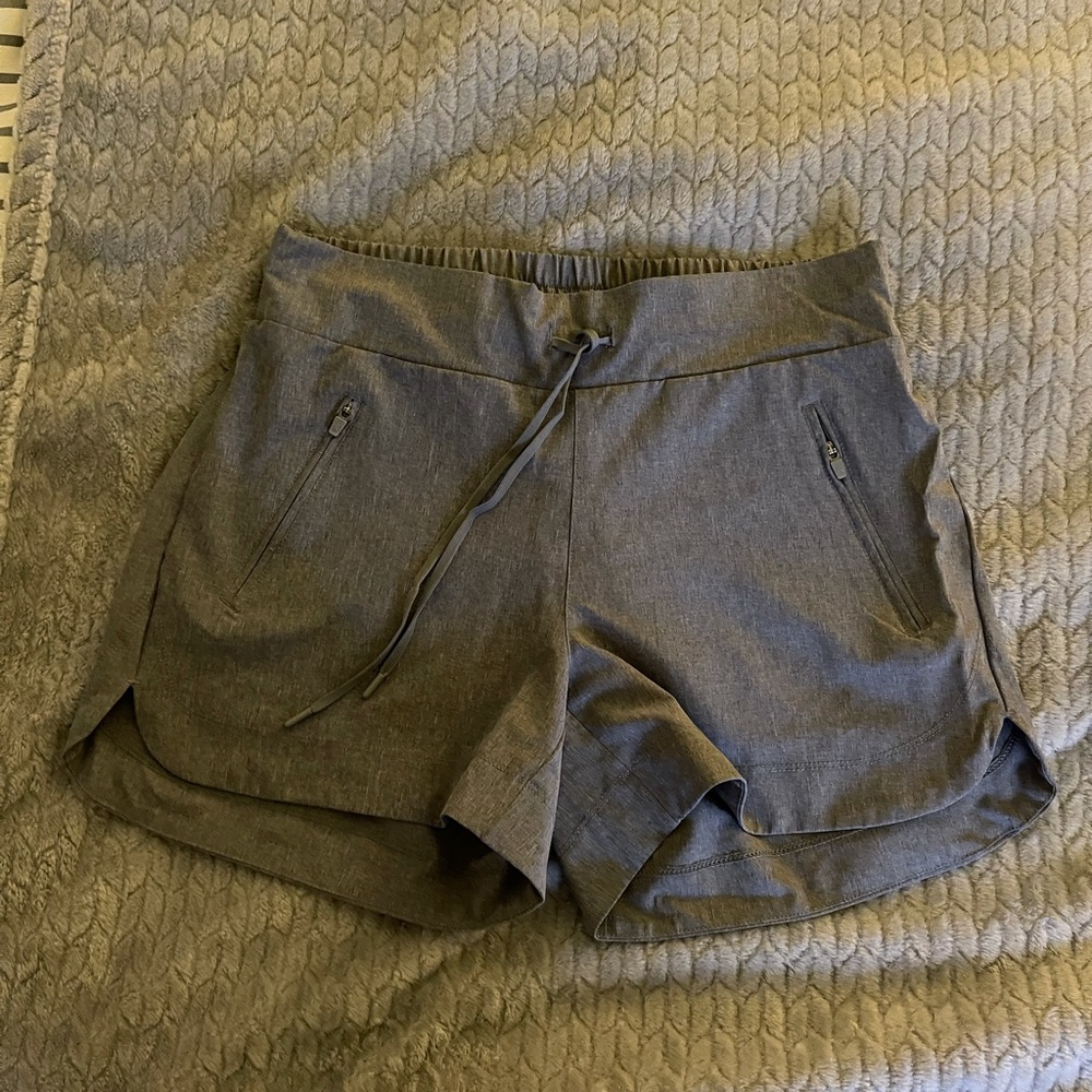 Women’s Athletic Shorts